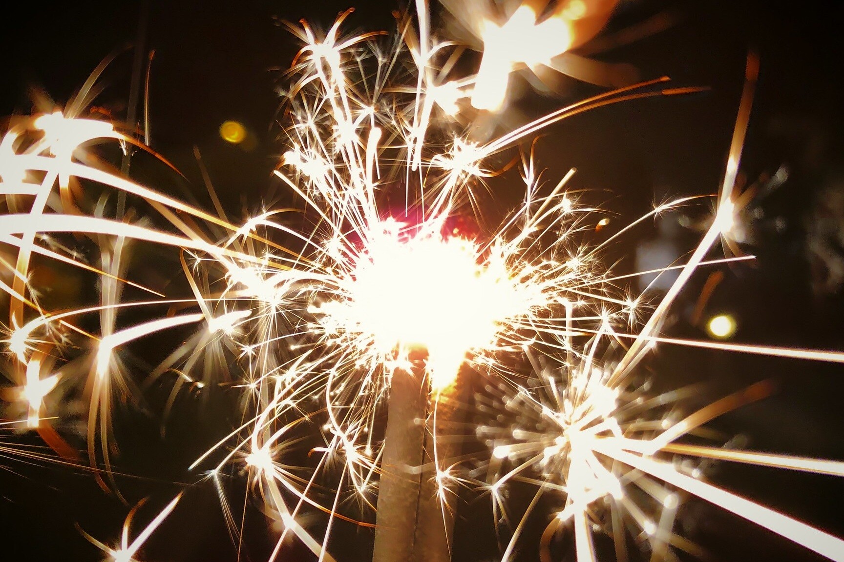 6 social media tips to light up 2015