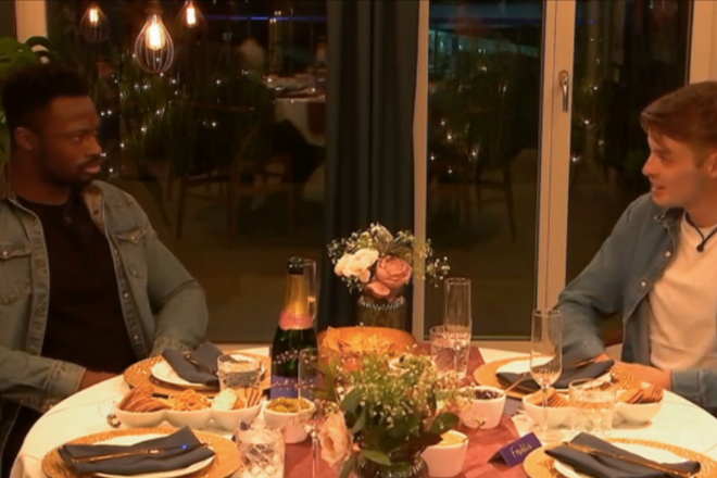 Dan meets Kate in The Circle - screenshot from All 4