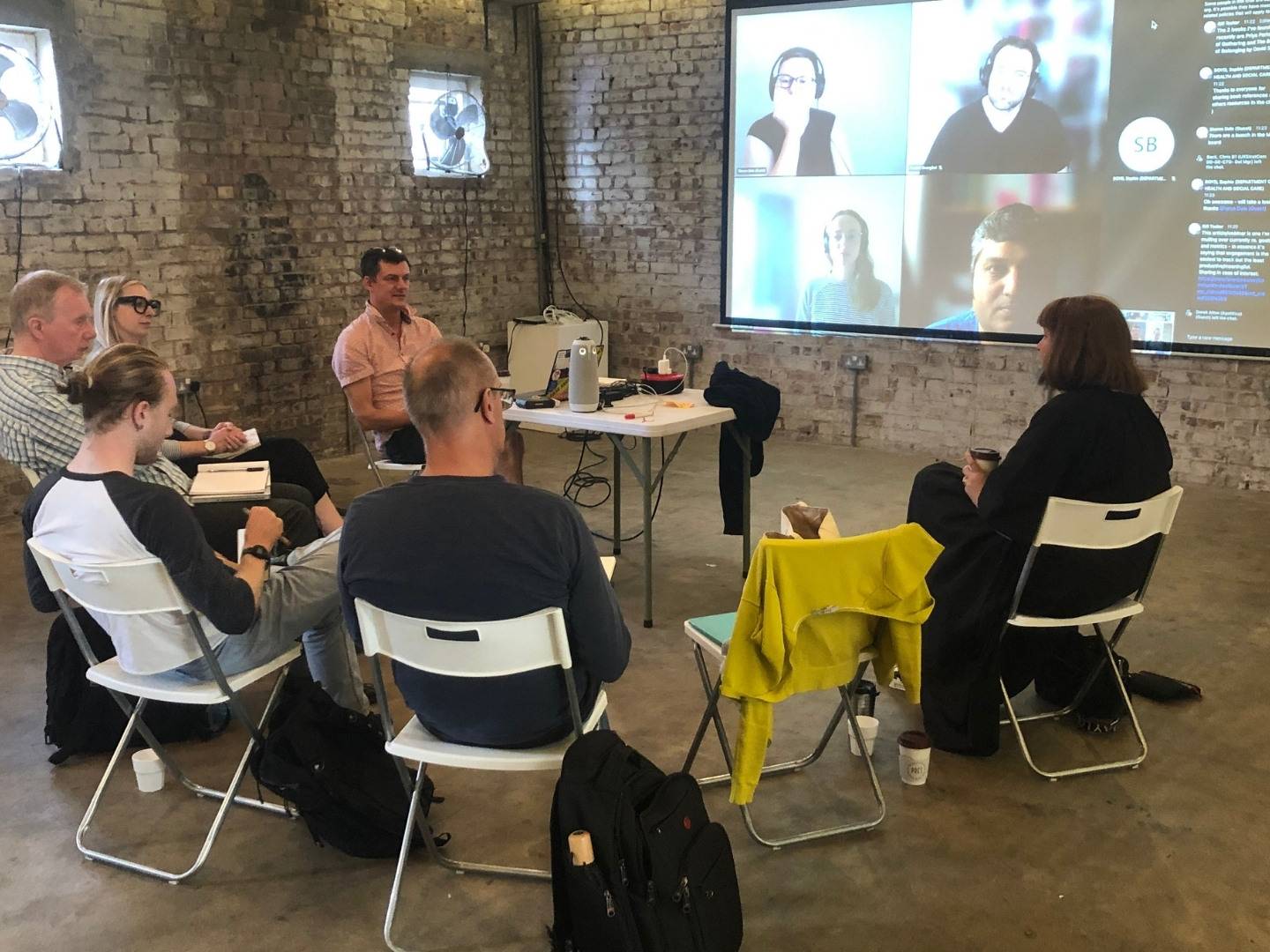 Discussing how to engage and build a community - using a hybrid unconference format